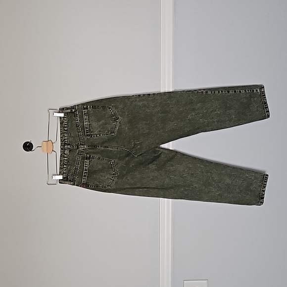 Urban Outfitters BDG Slim Straight Acid Green Jeans 30 Button Fly - Picture 4 of 11